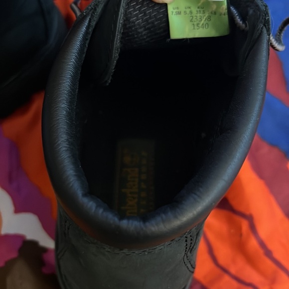 Used Timberland black waterproof boots Size 7.5 - Picture 4 of 5